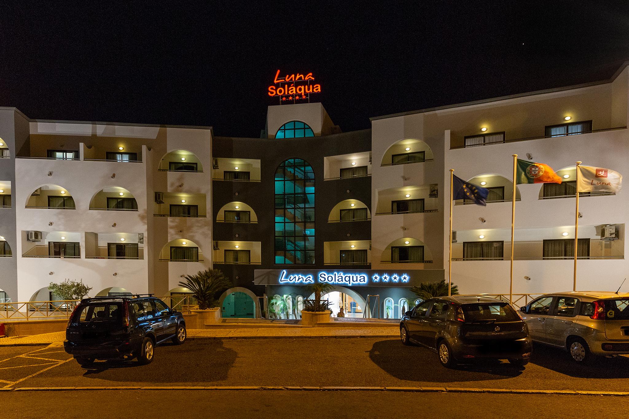 Luna Solaqua Aparthotel Albufeira Luaran gambar